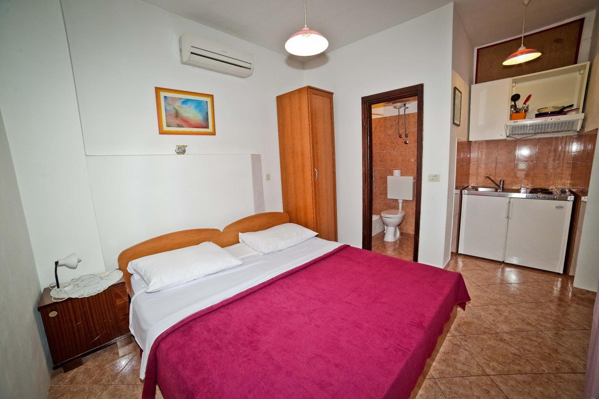 Guest House Maja Σπλιτ Εξωτερικό φωτογραφία